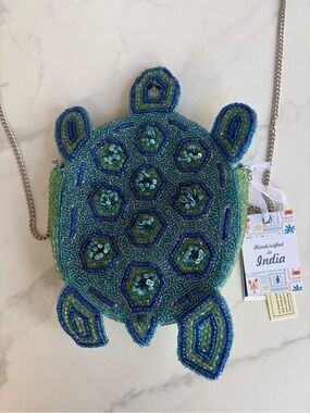 Green & blue beaded turtle purse with chain strap